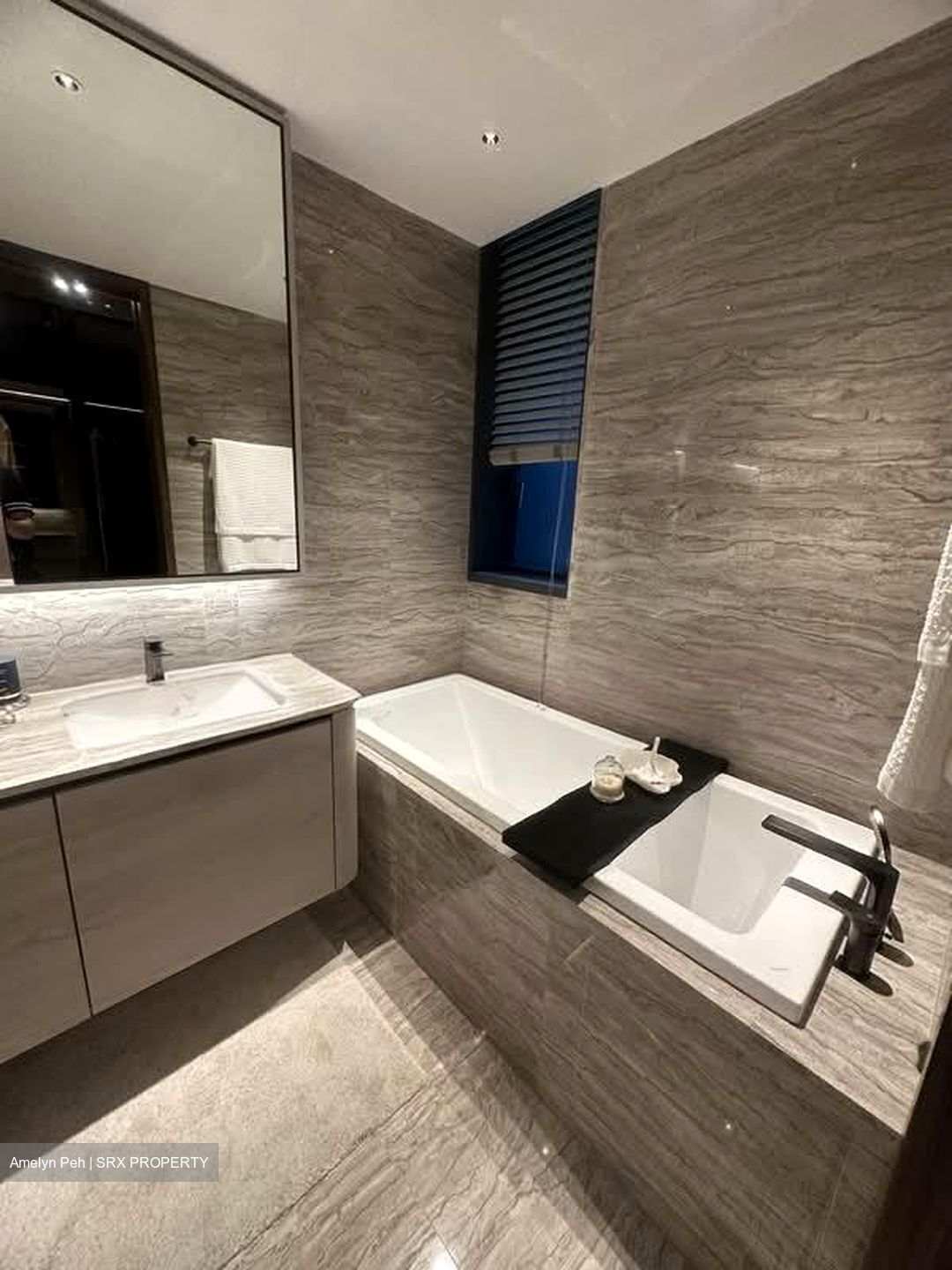 The Continuum (D15), Apartment #558205161